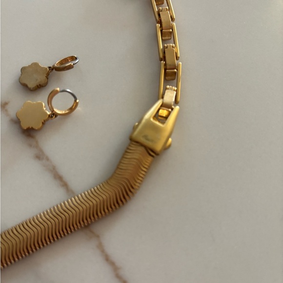 Clare V. 14k Gold-Plated Snake
Chain Necklace and Earring Set - Picture 5 of 9